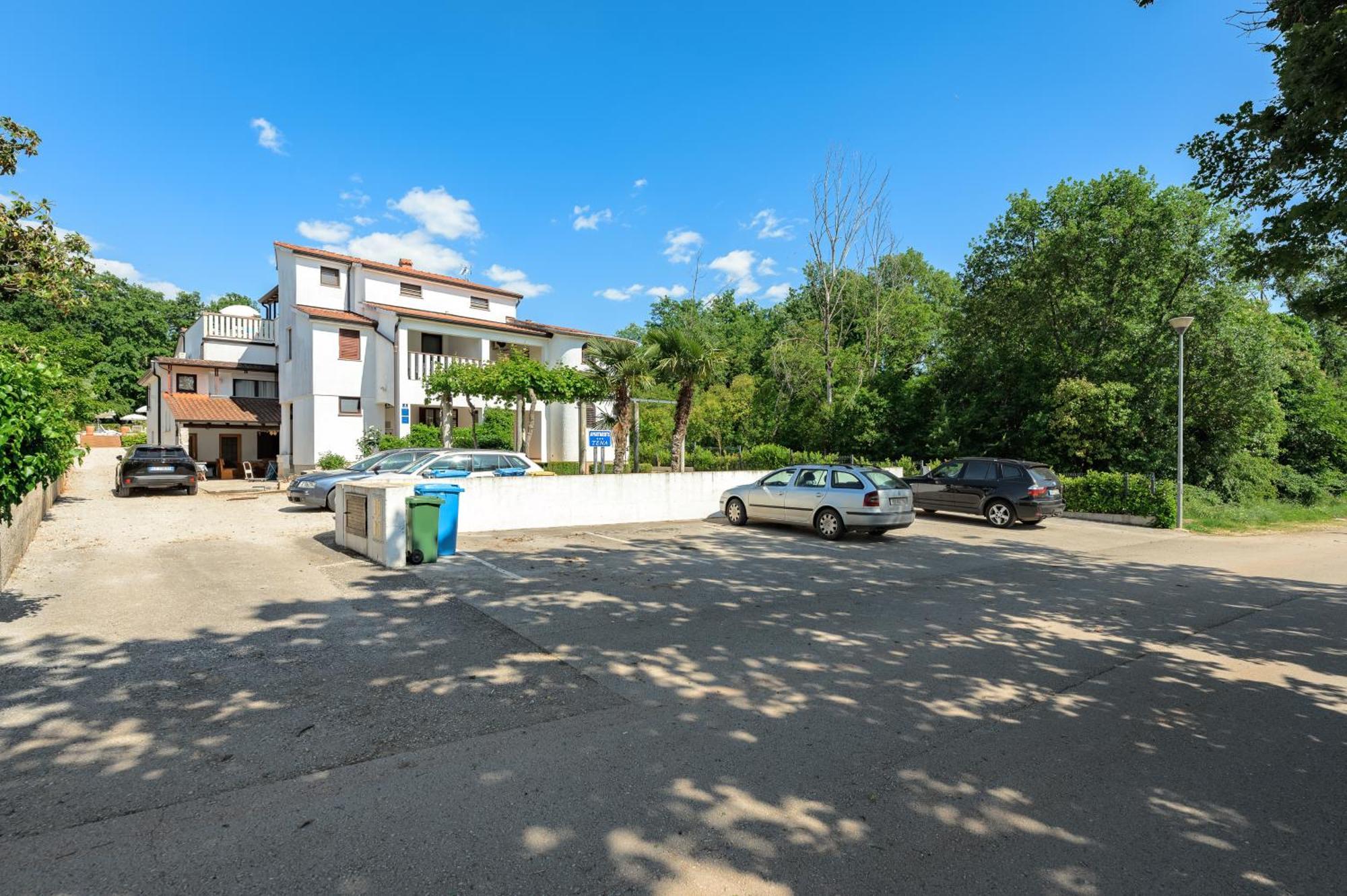 Apartments Tena Poreč Eksteriør bilde