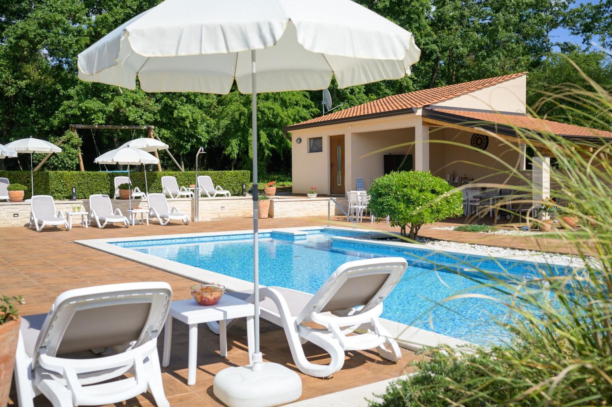 Apartments Tena Poreč Eksteriør bilde