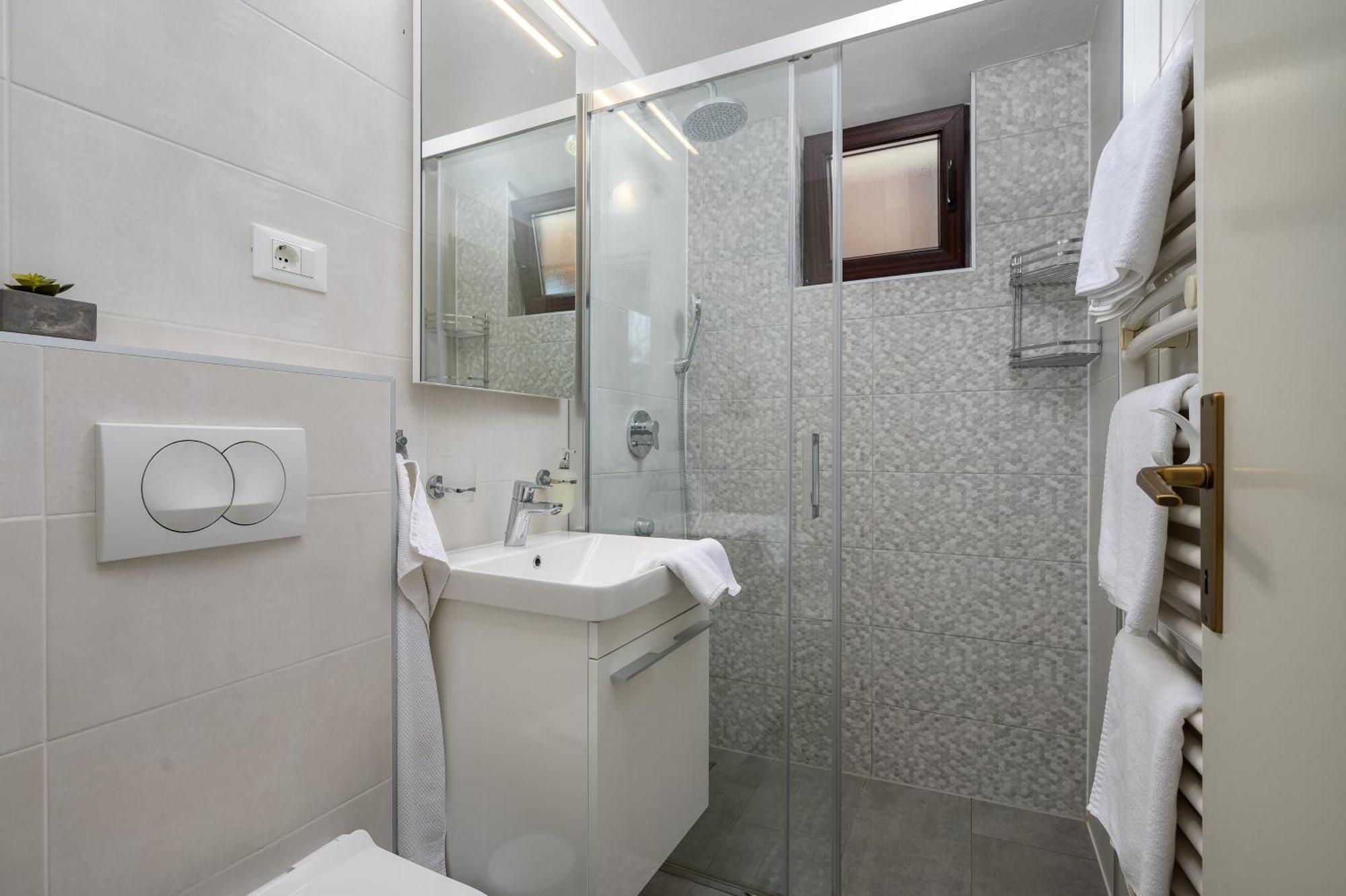 Apartments Tena Poreč Eksteriør bilde