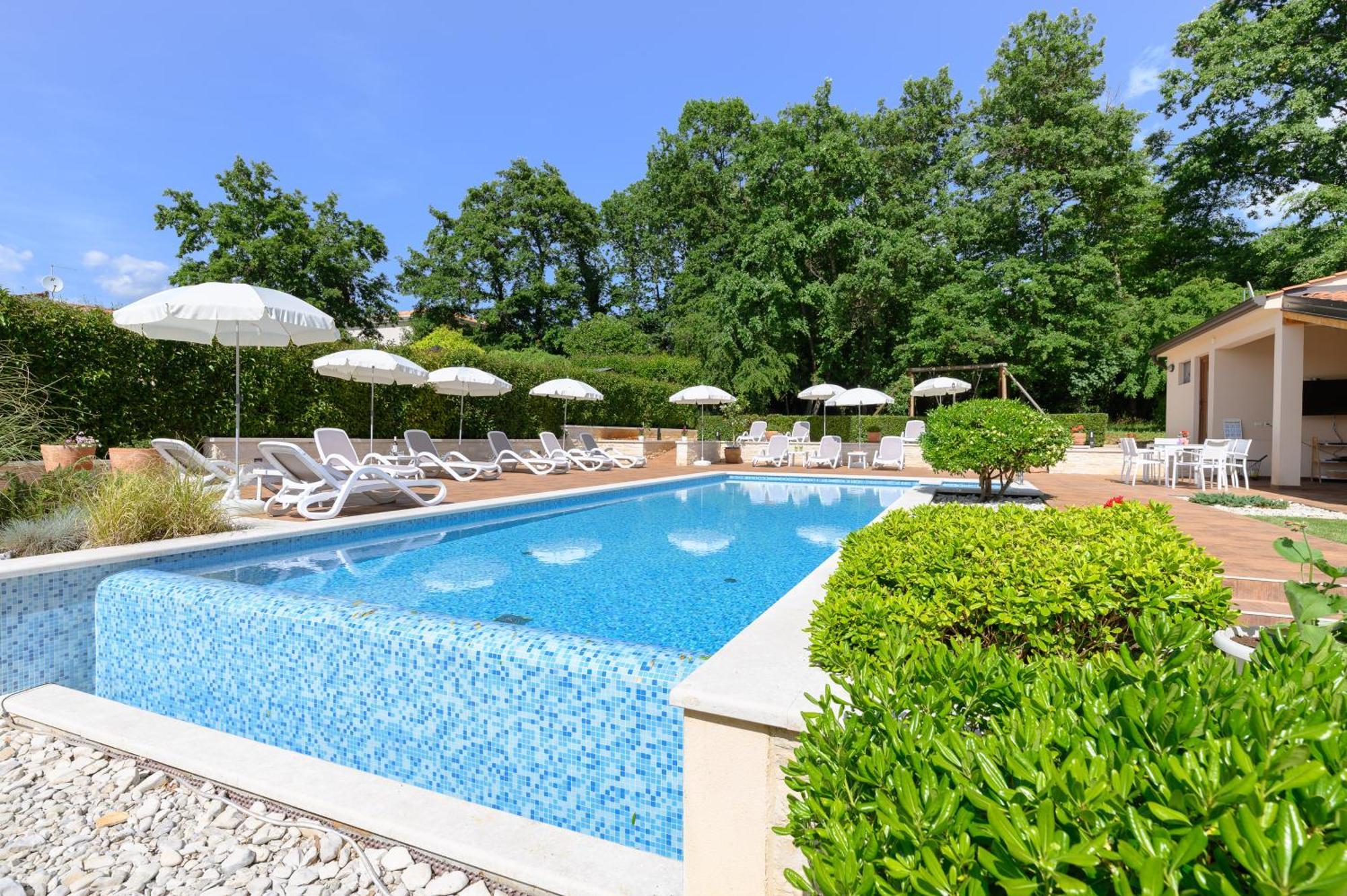 Apartments Tena Poreč Eksteriør bilde