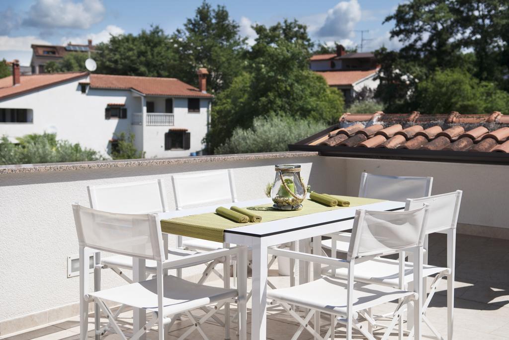 Apartments Tena Poreč Eksteriør bilde